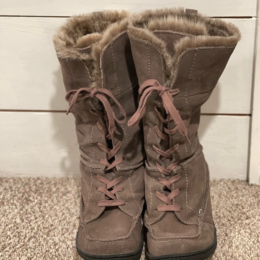 Women's Brown Faux Fur-Lined Calf High Boots Size 10